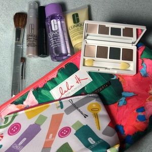 Clinique Makeup - 💰Sale! Huge Clinique Set Clinique Makeup - 💰Sale! Huge Clinique Set